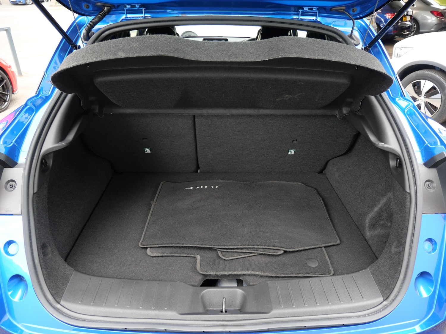 Vehicle 44