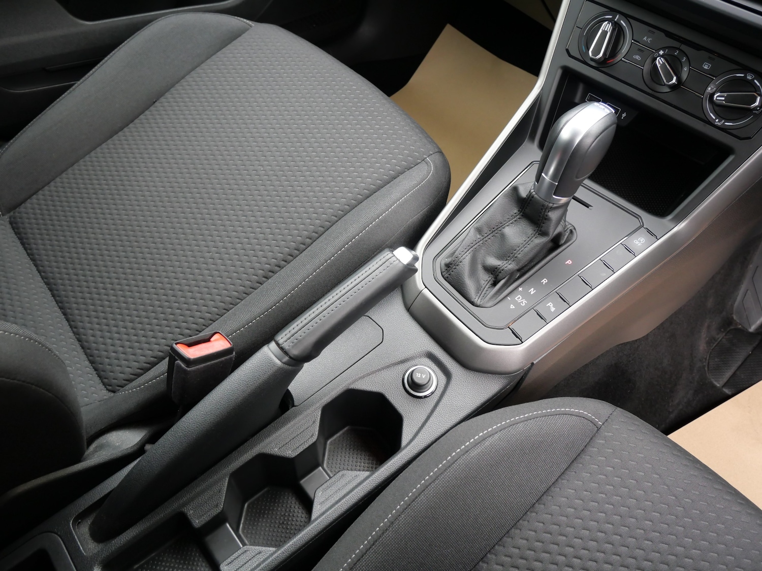 Used Volkswagen Polo 2018 for sale - 76637942: Photo 25