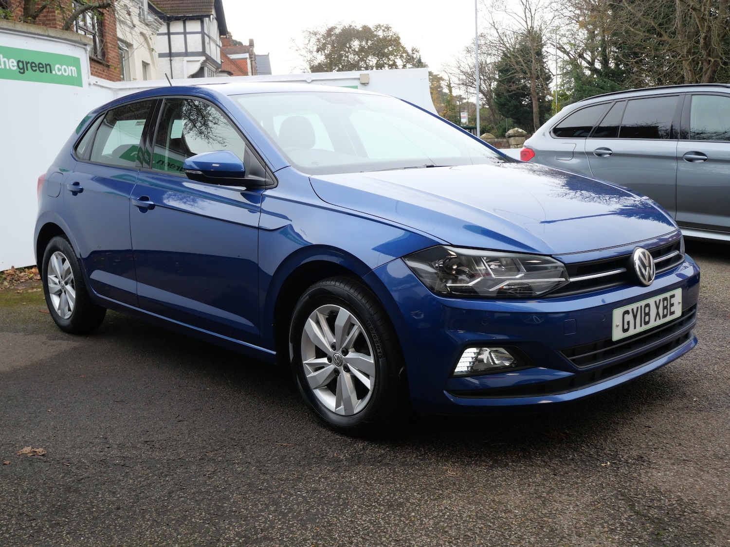 Used Volkswagen Polo 2018 for sale - 76637942: Photo 3
