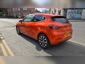 Used Renault Clio 2021 for sale - 78043215: Photo