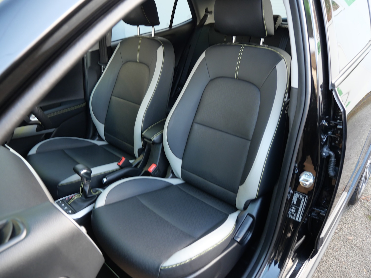 Used Kia Picanto 2024 for sale - 76637927: Photo 12