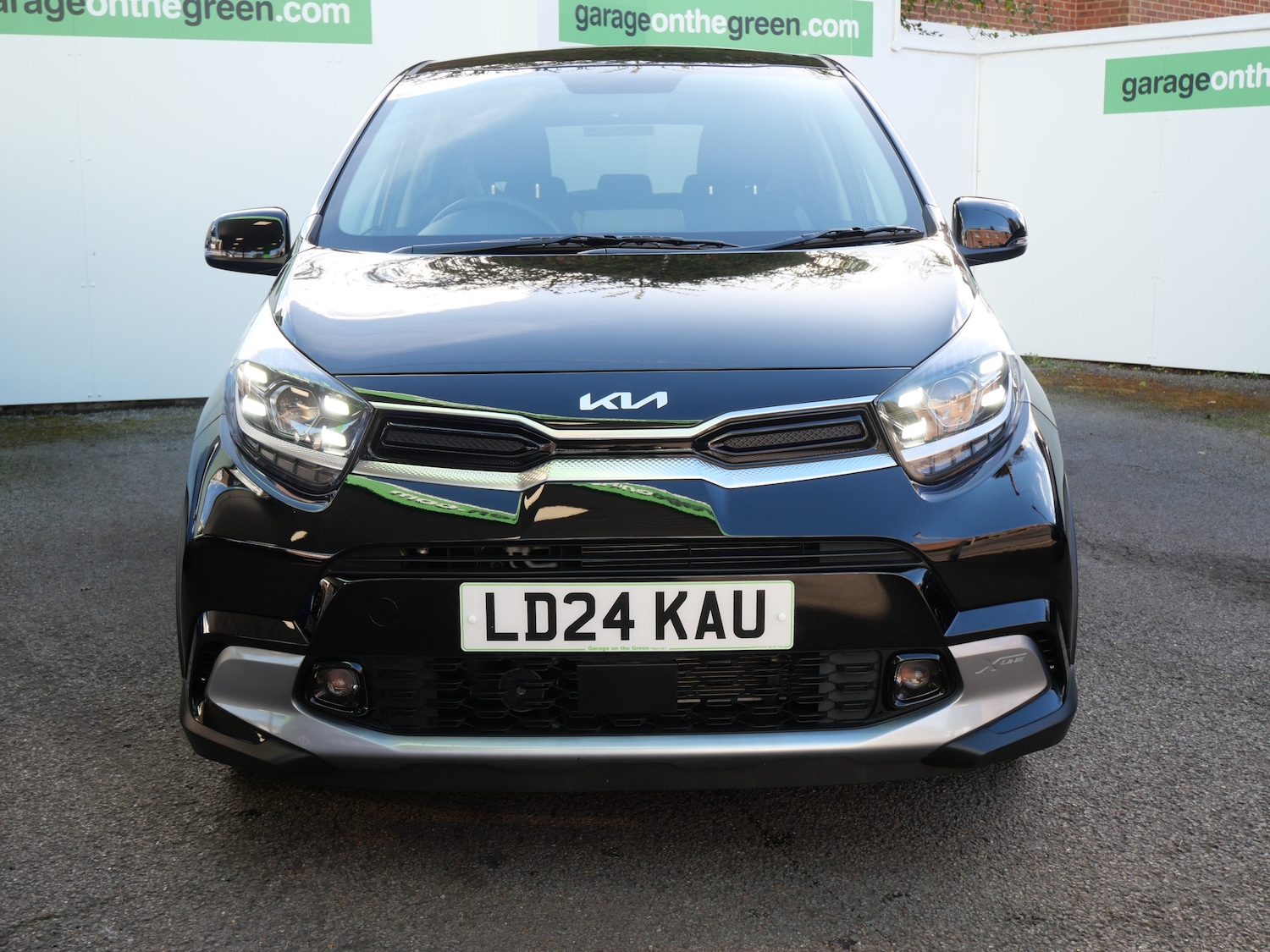 Used Kia Picanto 2024 for sale - 76637927: Photo 2