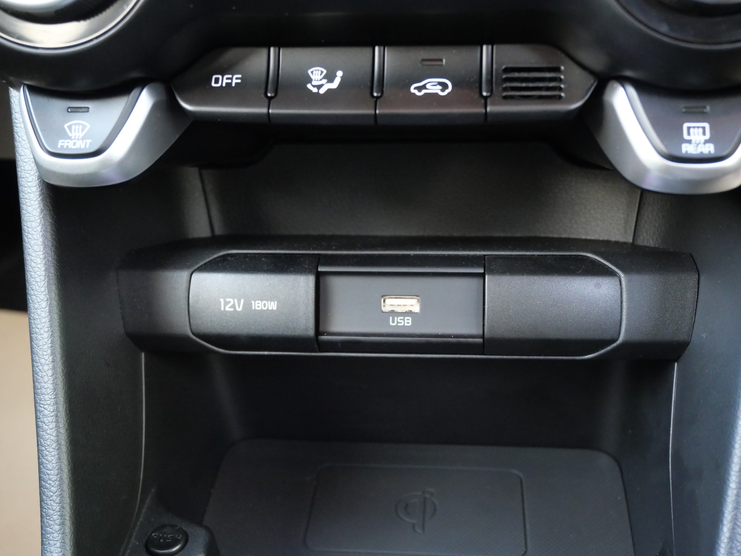 Used Kia Picanto 2024 for sale - 76637927: Photo 23