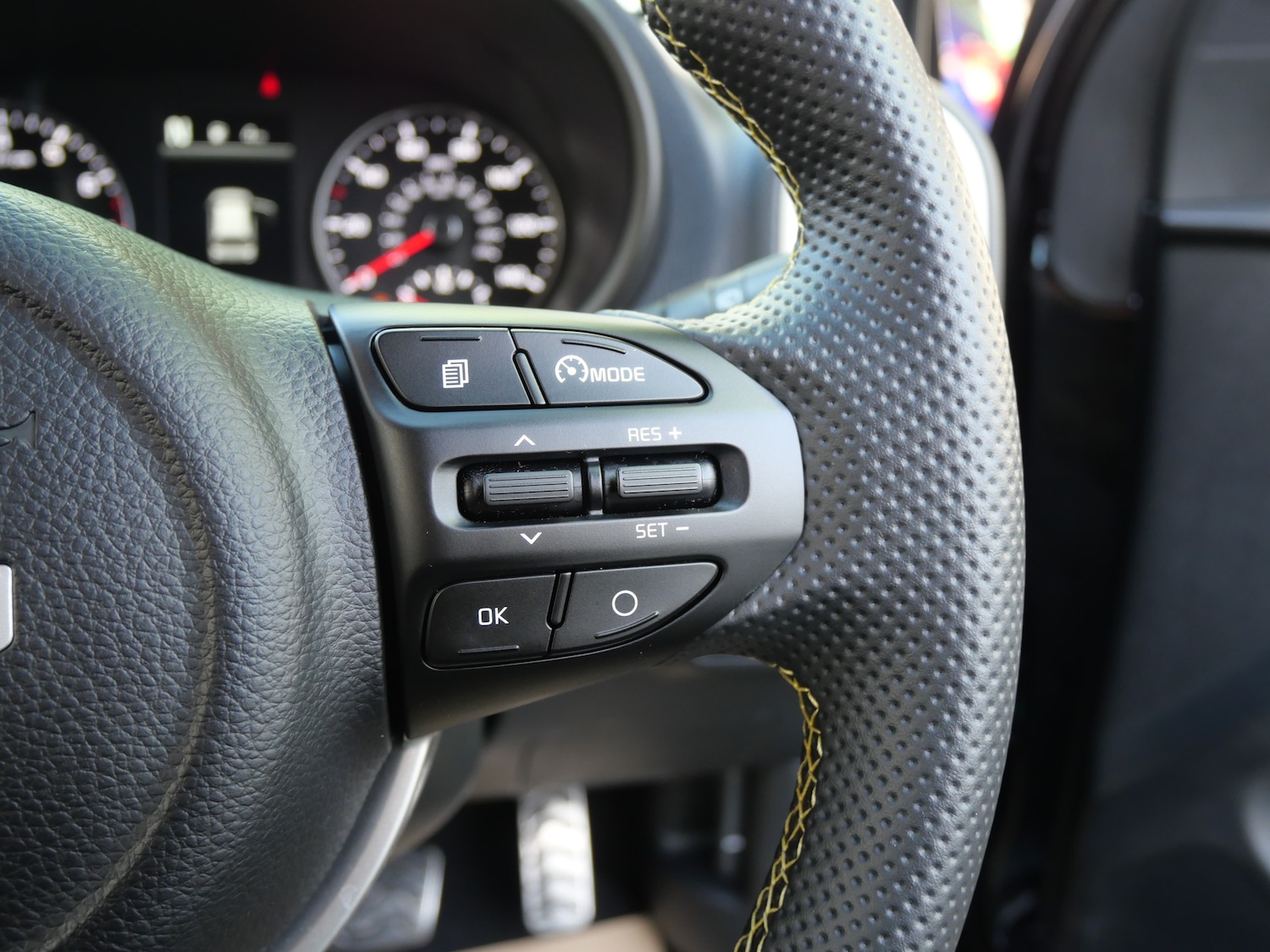 Used Kia Picanto 2024 for sale - 76637927: Photo 35