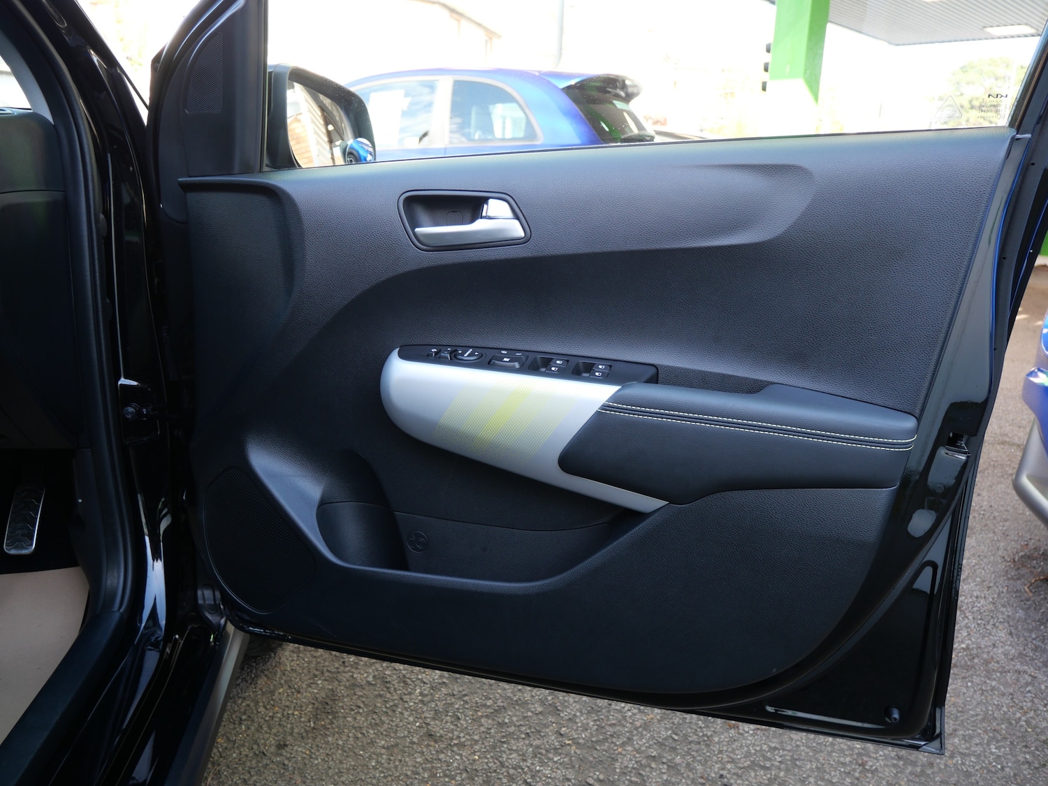 Used Kia Picanto 2024 for sale - 76637927: Photo 40