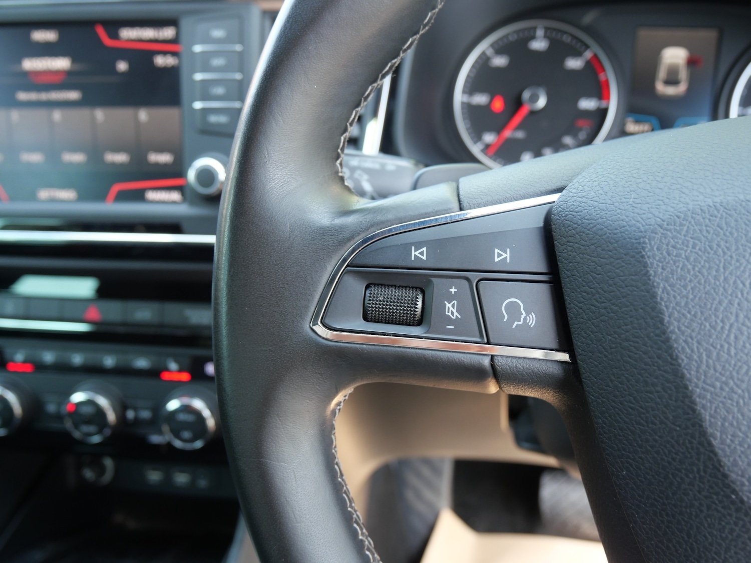 Used SEAT Ateca 2018 for sale - 76128031: Photo 35