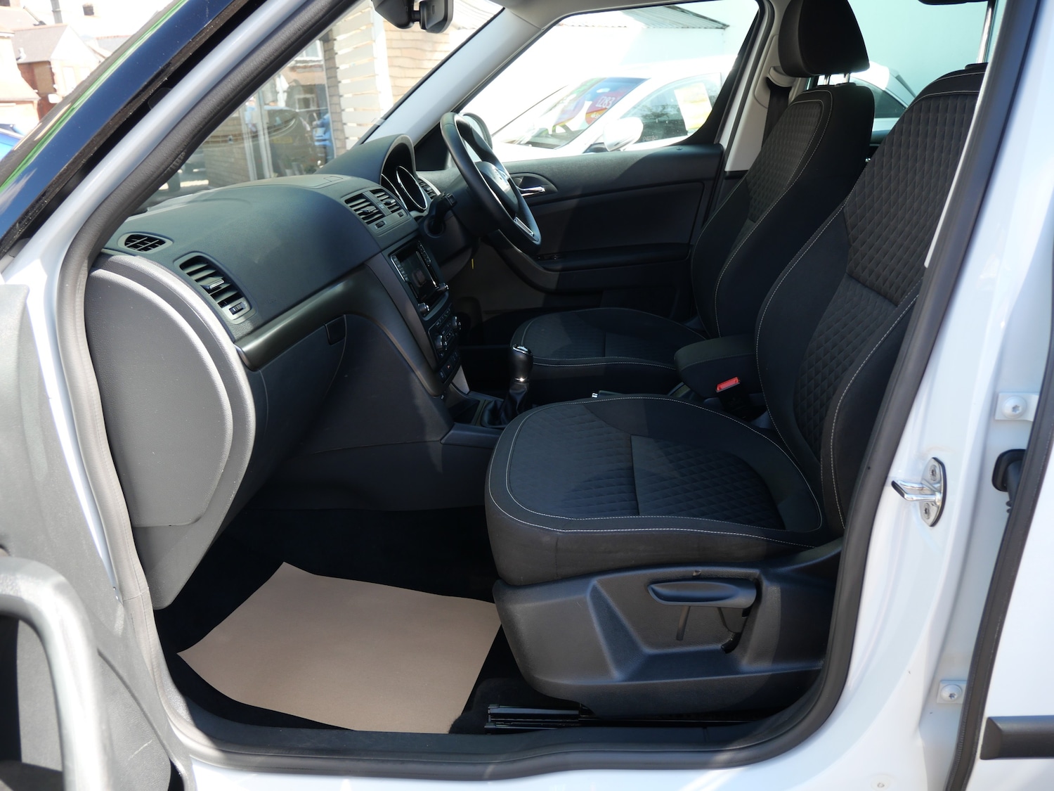 Used Skoda Yeti 2017 for sale - 75778830: Photo 13