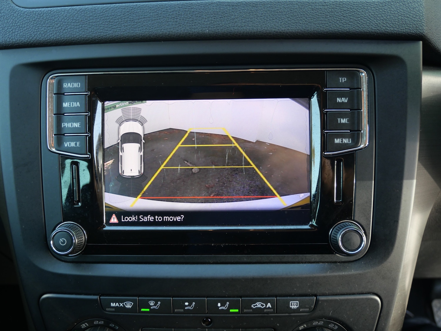 Used Skoda Yeti 2017 for sale - 75778830: Photo 19