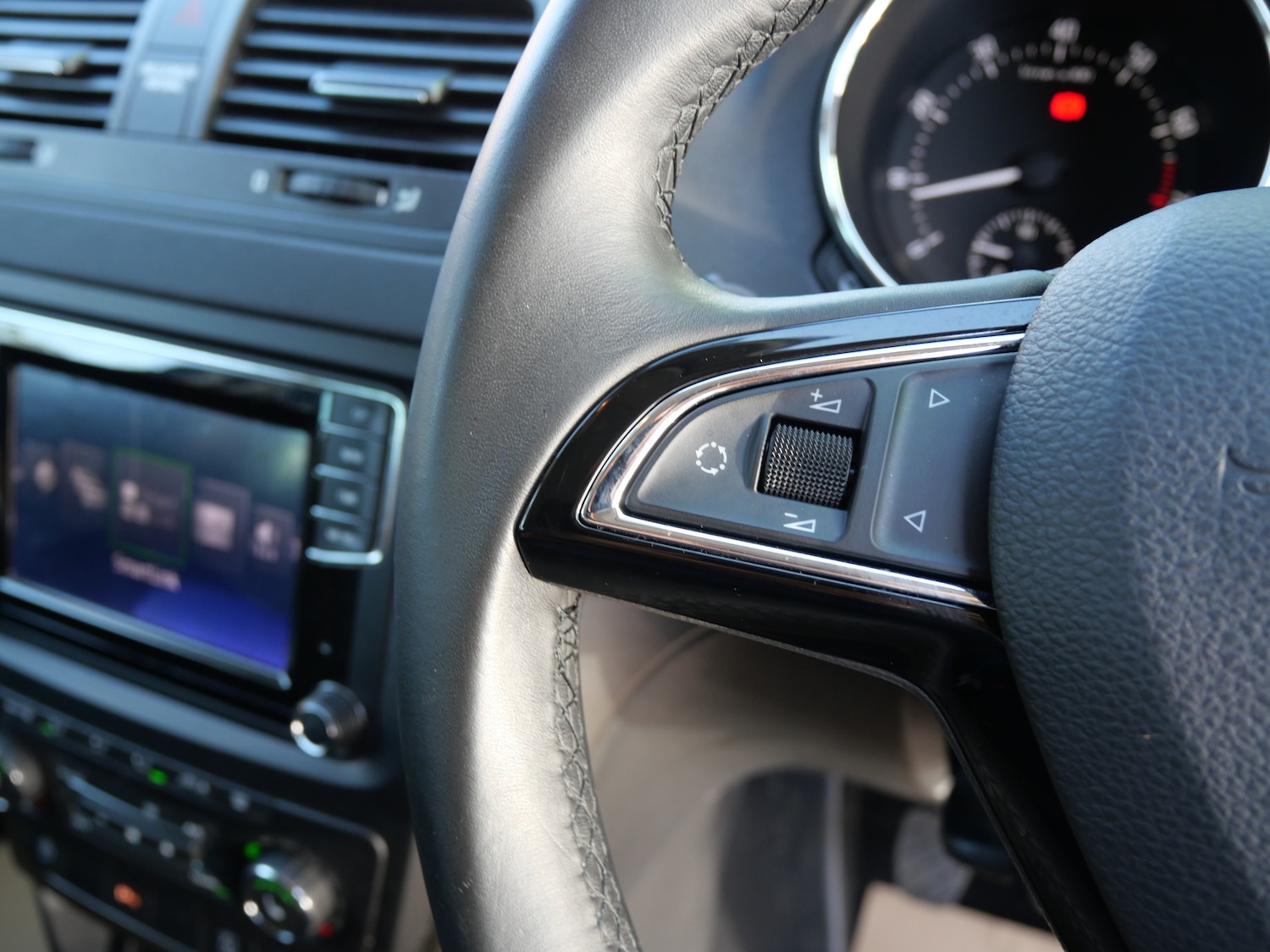 Used Skoda Yeti 2017 for sale - 75778830: Photo 29