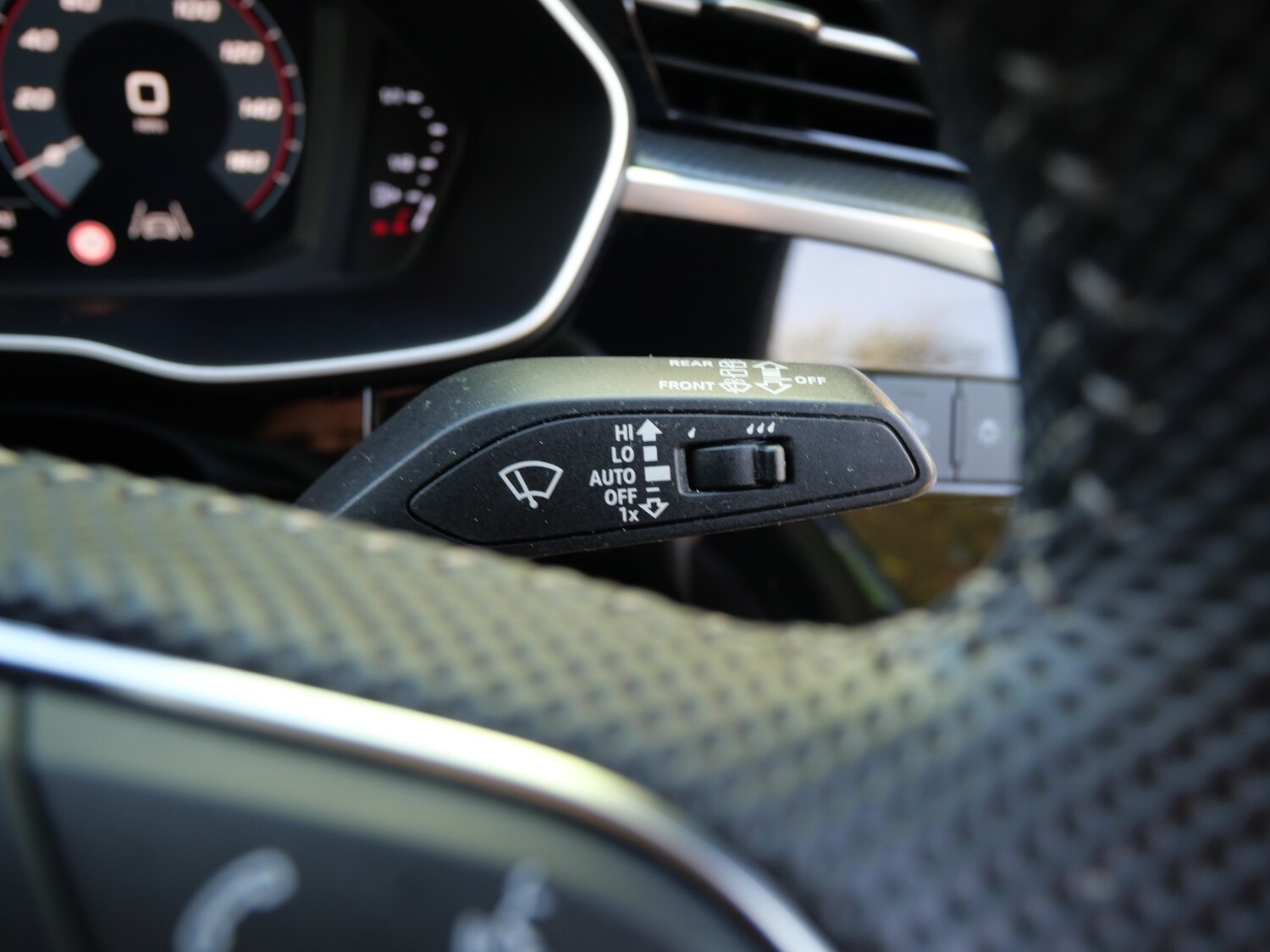 Used Audi Q3 2019 for sale - 77631376: Photo 34