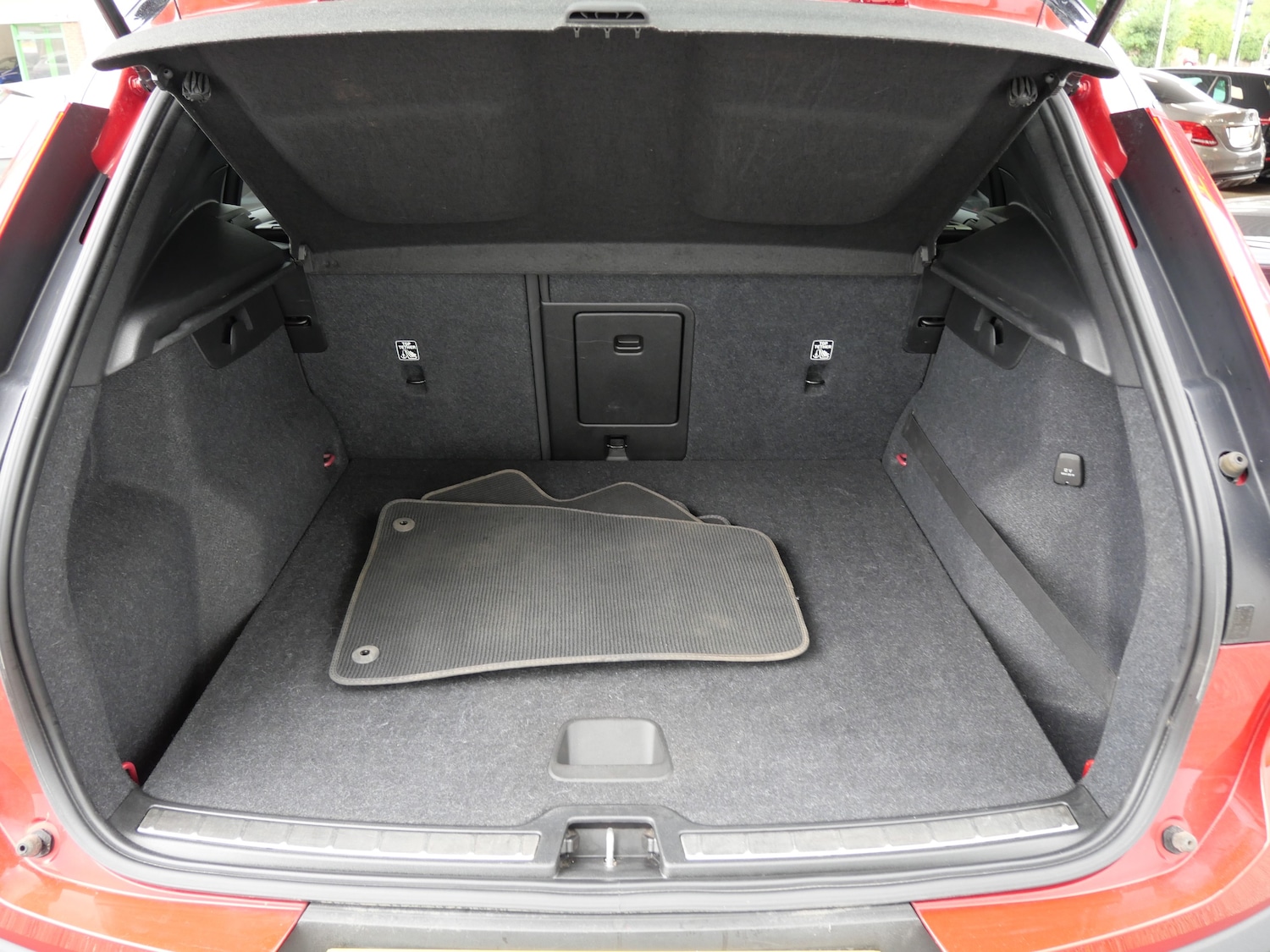 Vehicle 44
