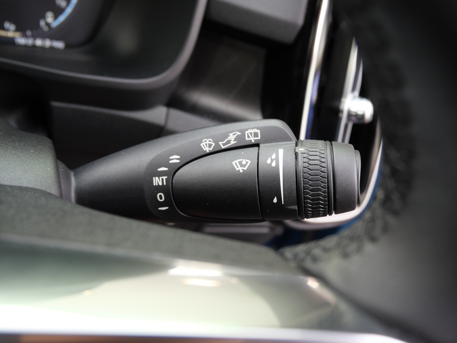 Used Volvo XC40 2022 for sale - 77226158: Photo 38