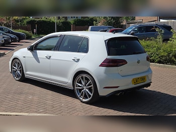 Used Volkswagen Golf 2017 for sale - 78453491: Photo