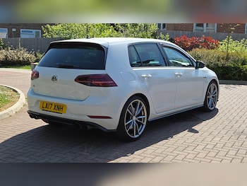 Used Volkswagen Golf 2017 for sale - 78453491: Photo