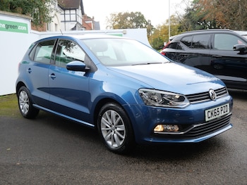 Used Volkswagen Polo 2015 for sale - 76637941: Photo