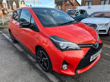 Used Toyota Yaris 2016 for sale - 77310907: Photo