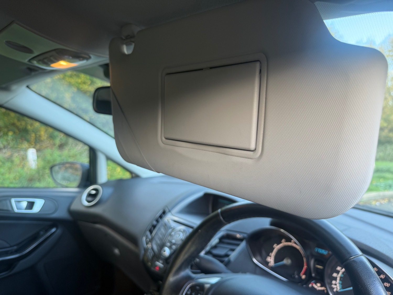 Used Ford Fiesta 2015 for sale - 76358264: Photo 12