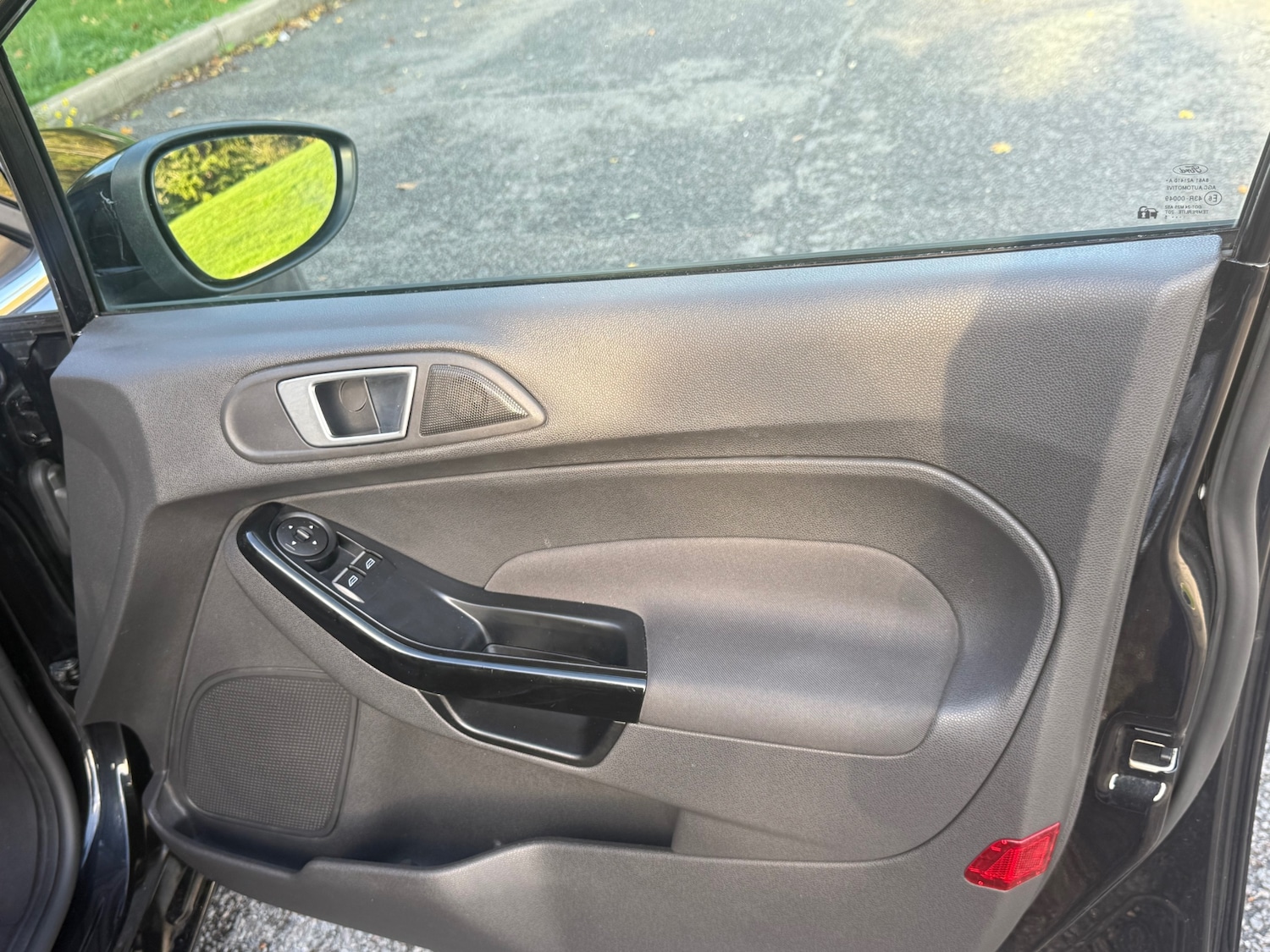 Used Ford Fiesta 2015 for sale - 76358264: Photo 14