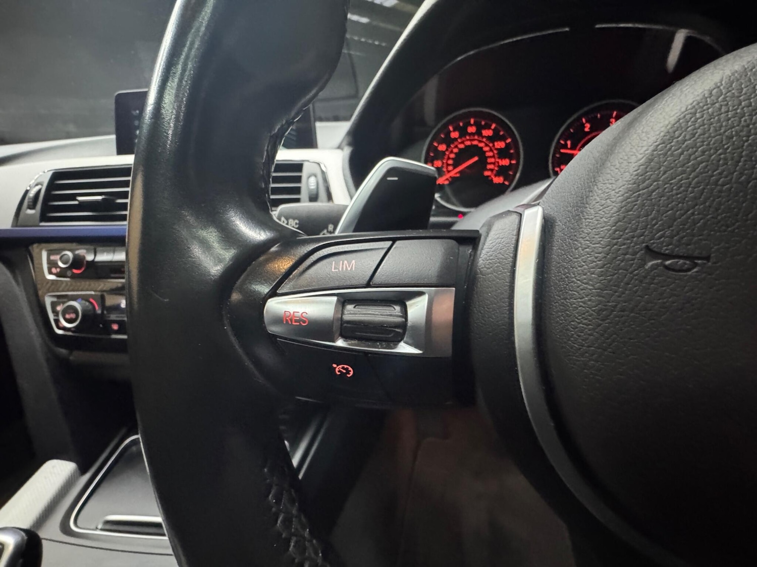 Used BMW 3 Series 2016 for sale - 77074962: Photo 23