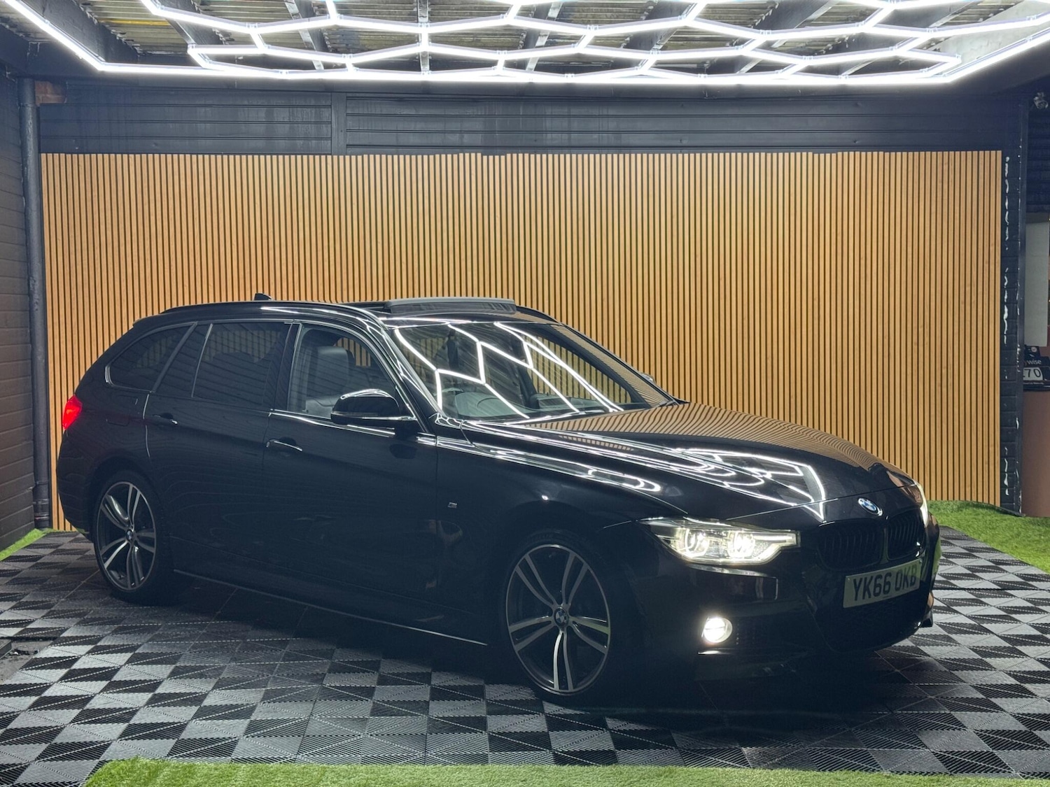 Used BMW 3 Series 2016 for sale - 77074962: Photo 42