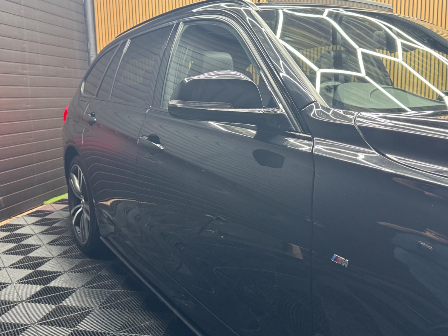 Used BMW 3 Series 2016 for sale - 77074962: Photo 54