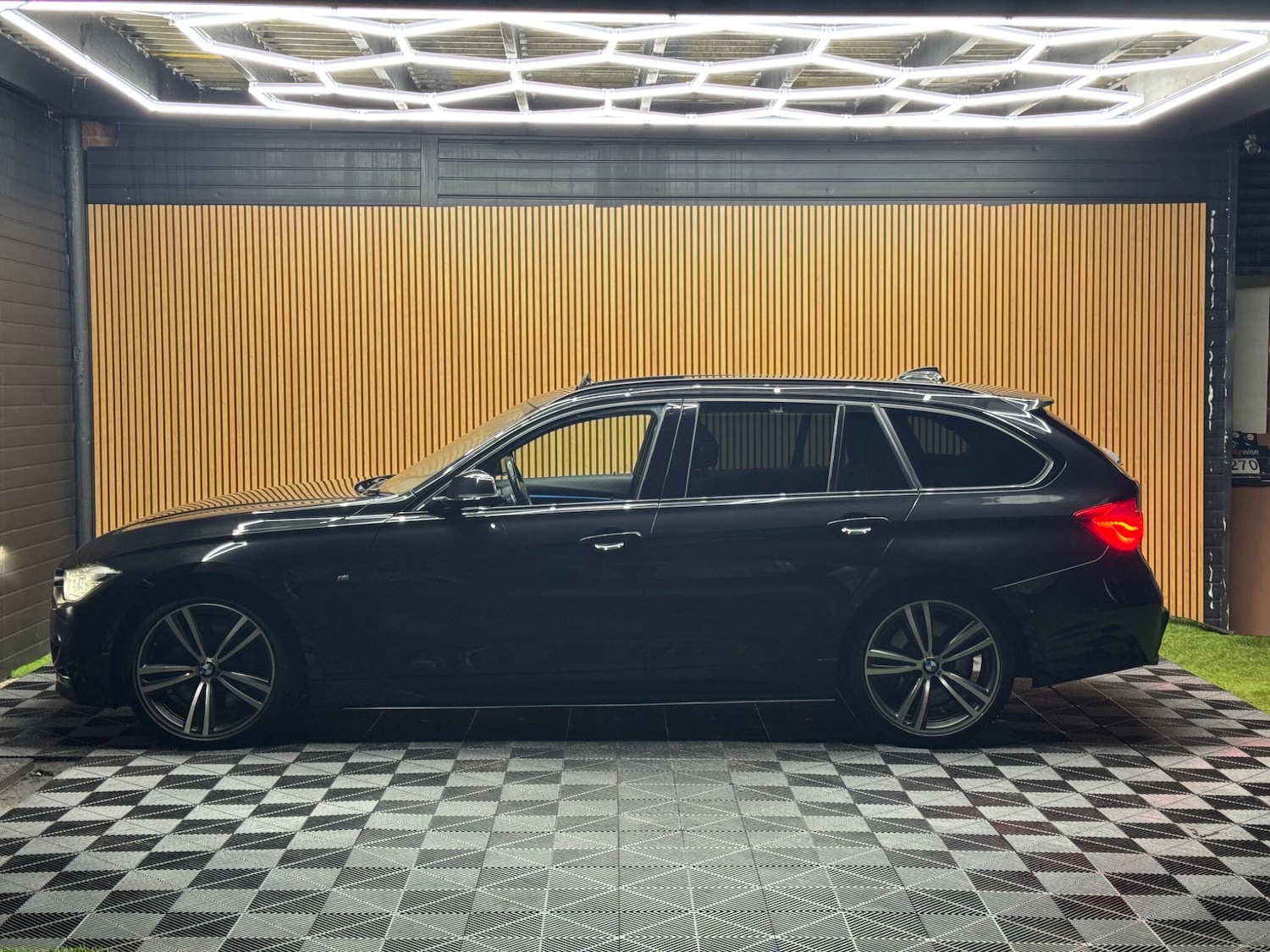 Used BMW 3 Series 2016 for sale - 77074962: Photo 63