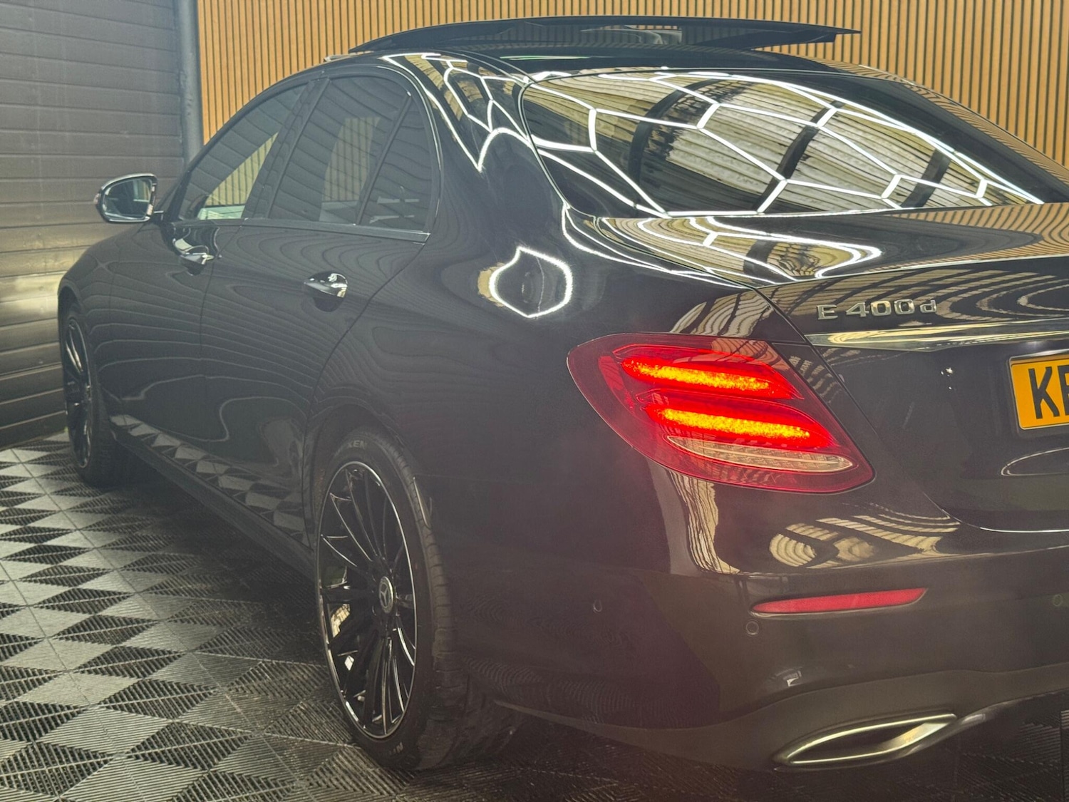 Used Mercedes-Benz E Class 2020 for sale - 77074001: Photo 13