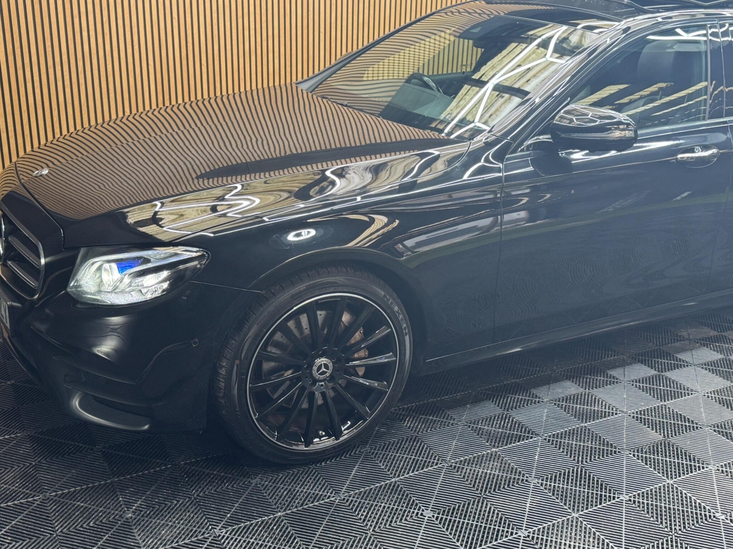 Used Mercedes-Benz E Class 2020 for sale - 77074001: Photo 20