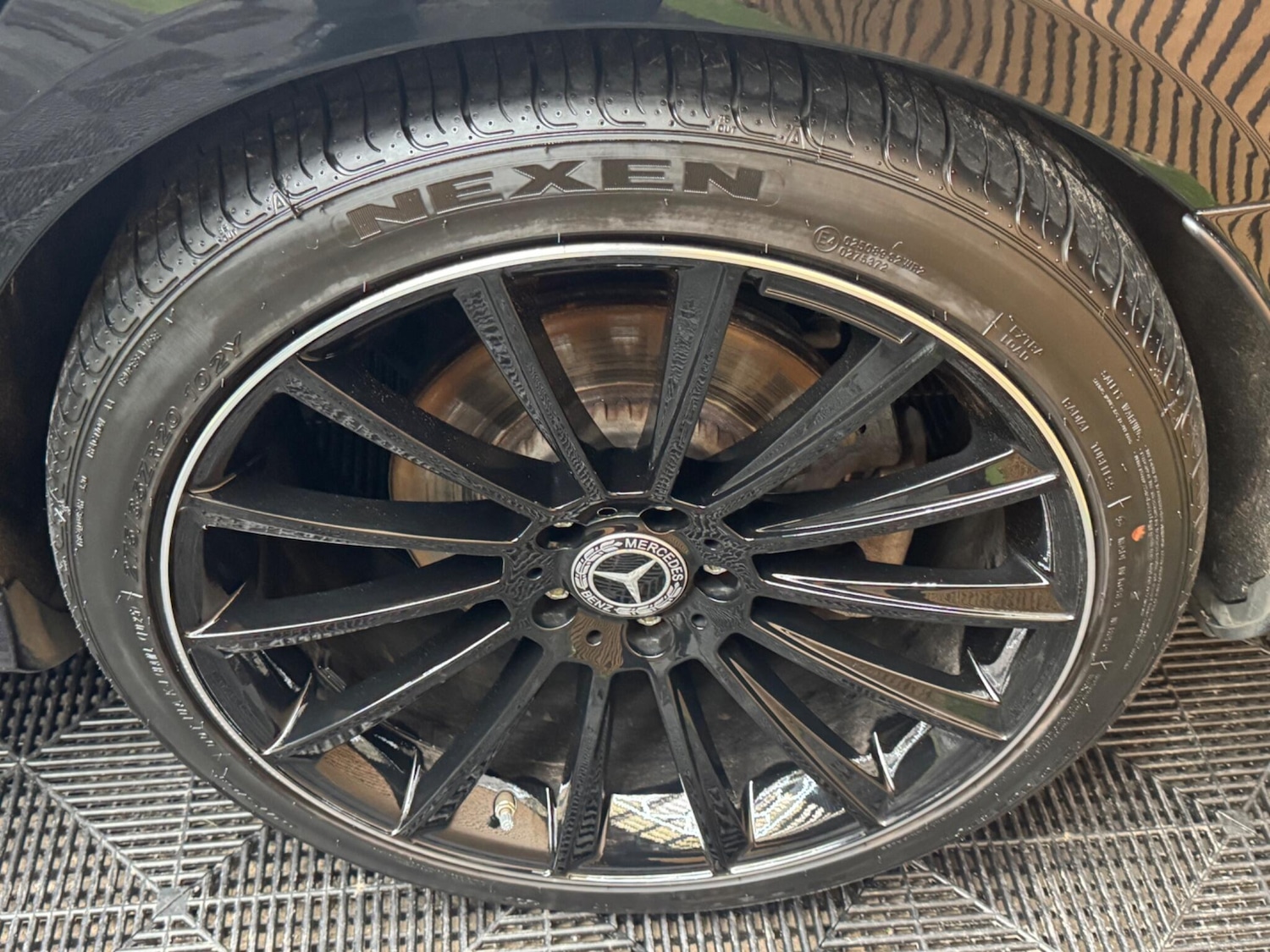 Used Mercedes-Benz E Class 2020 for sale - 77074001: Photo 22