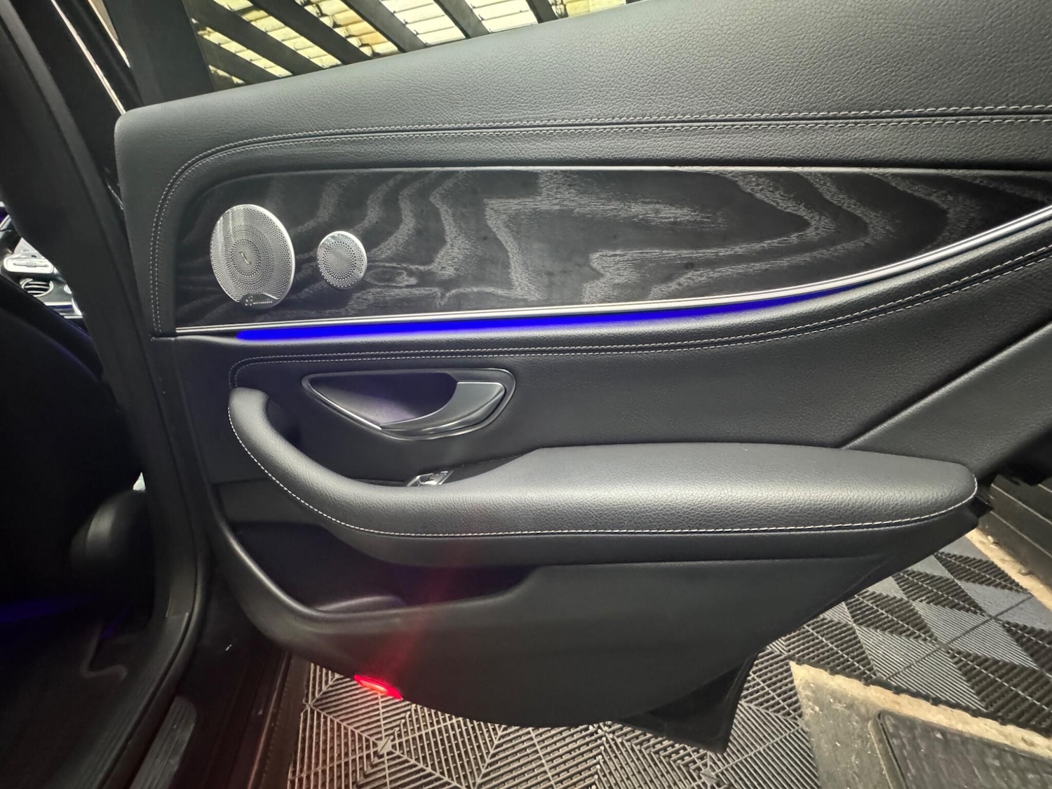 Used Mercedes-Benz E Class 2020 for sale - 77074001: Photo 35