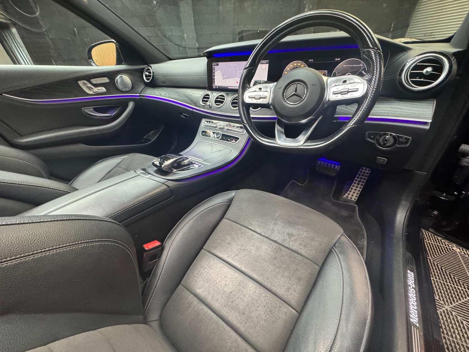 Used Mercedes-Benz E Class 2020 for sale - 77074001: Photo 36