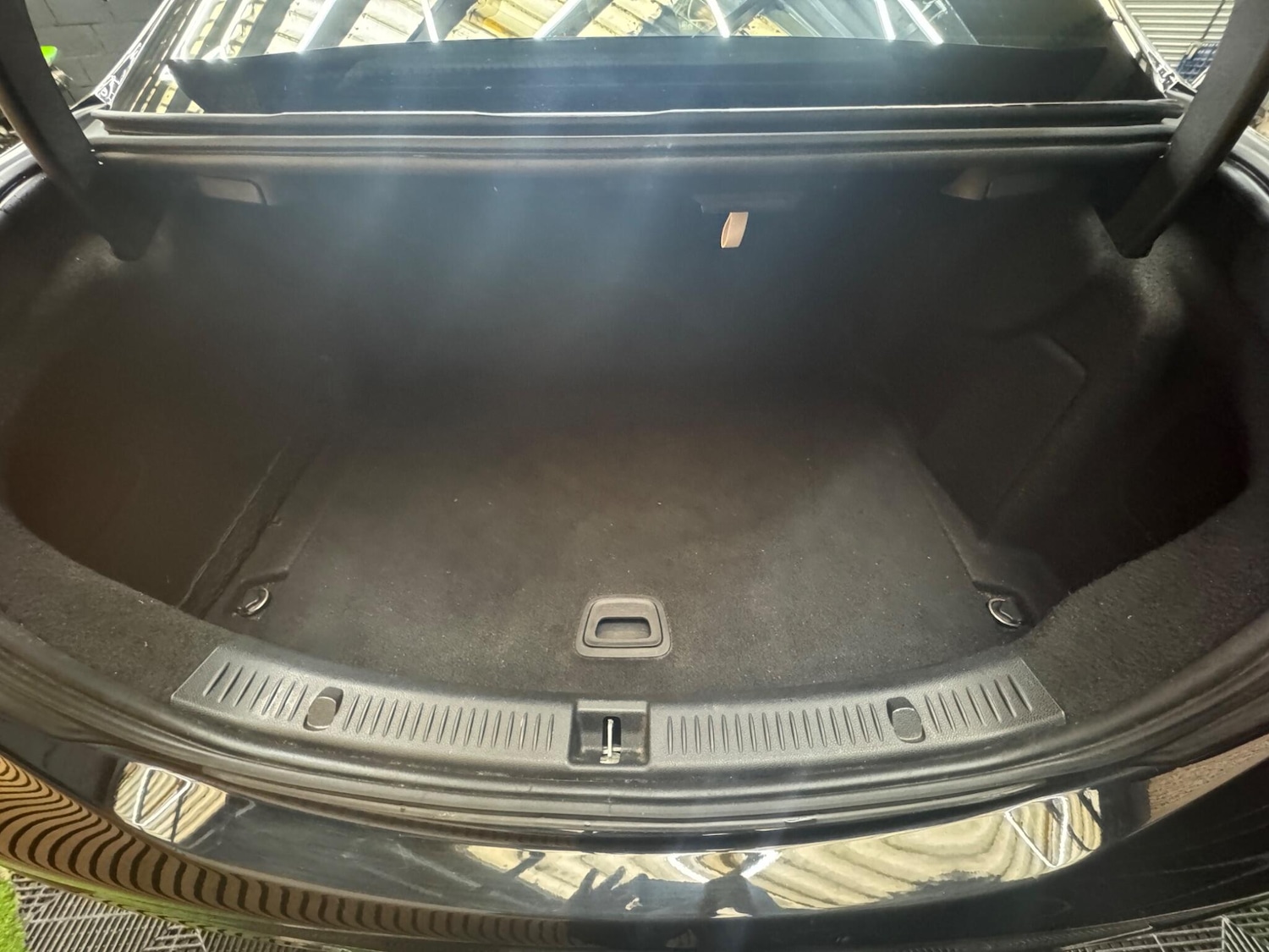 Used Mercedes-Benz E Class 2020 for sale - 77074001: Photo 41