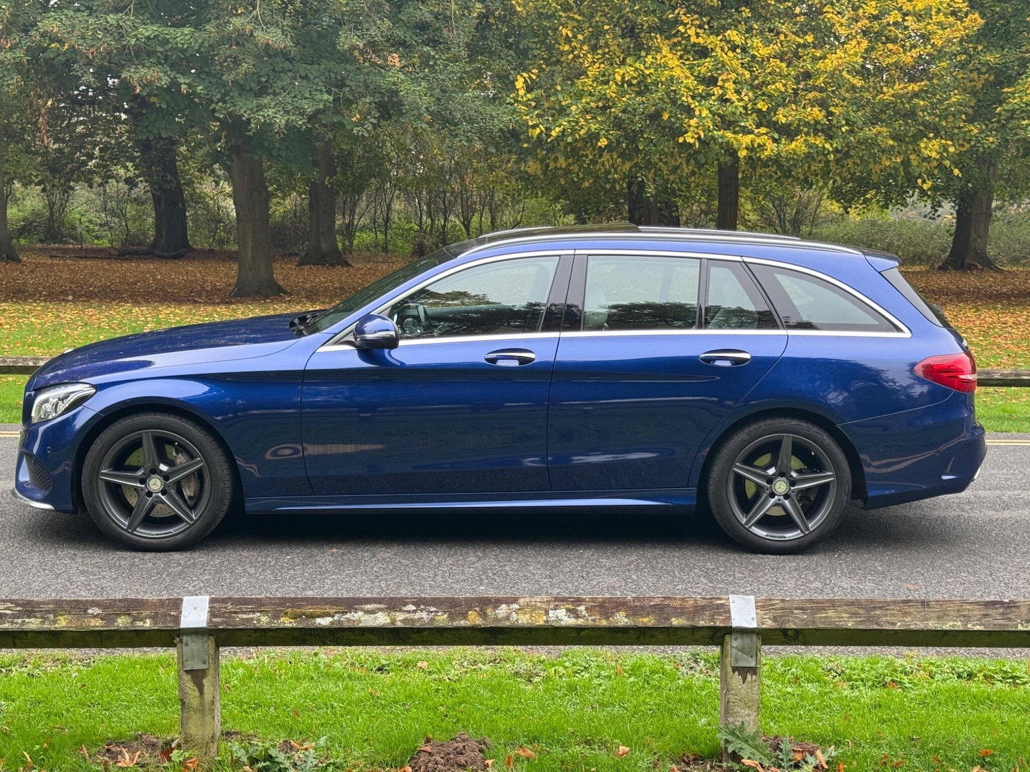 Used Mercedes-Benz C Class 2016 for sale - 76688971: Photo 11