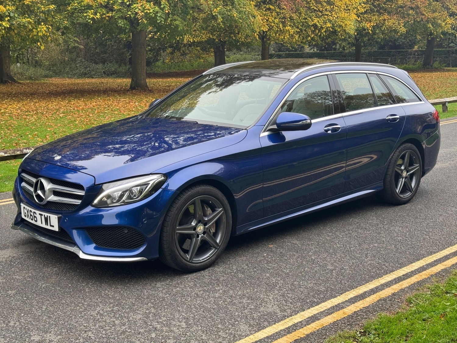 Used Mercedes-Benz C Class 2016 for sale - 76688971: Photo 12