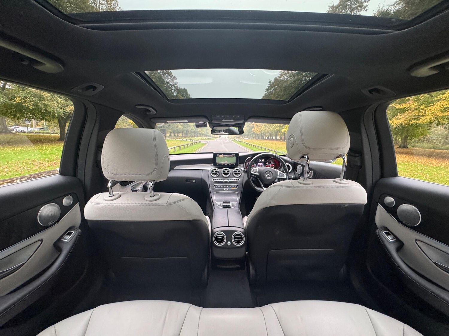 Used Mercedes-Benz C Class 2016 for sale - 76688971: Photo 15