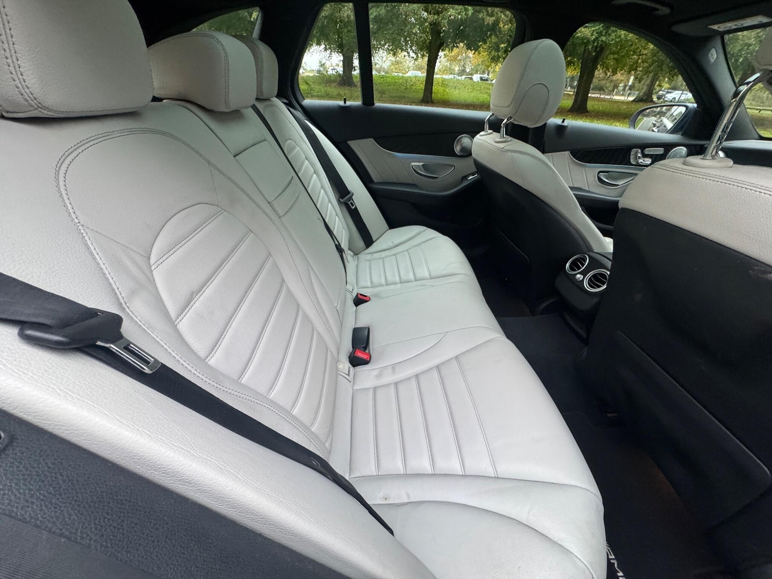 Used Mercedes-Benz C Class 2016 for sale - 76688971: Photo 27