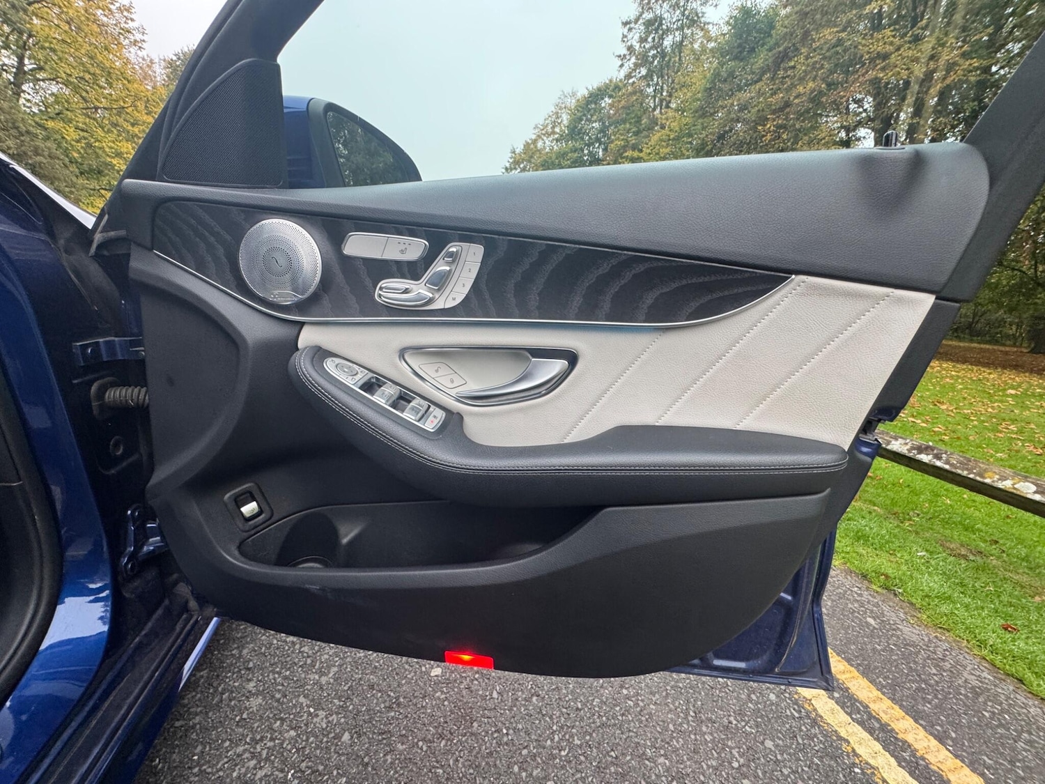 Used Mercedes-Benz C Class 2016 for sale - 76688971: Photo 29