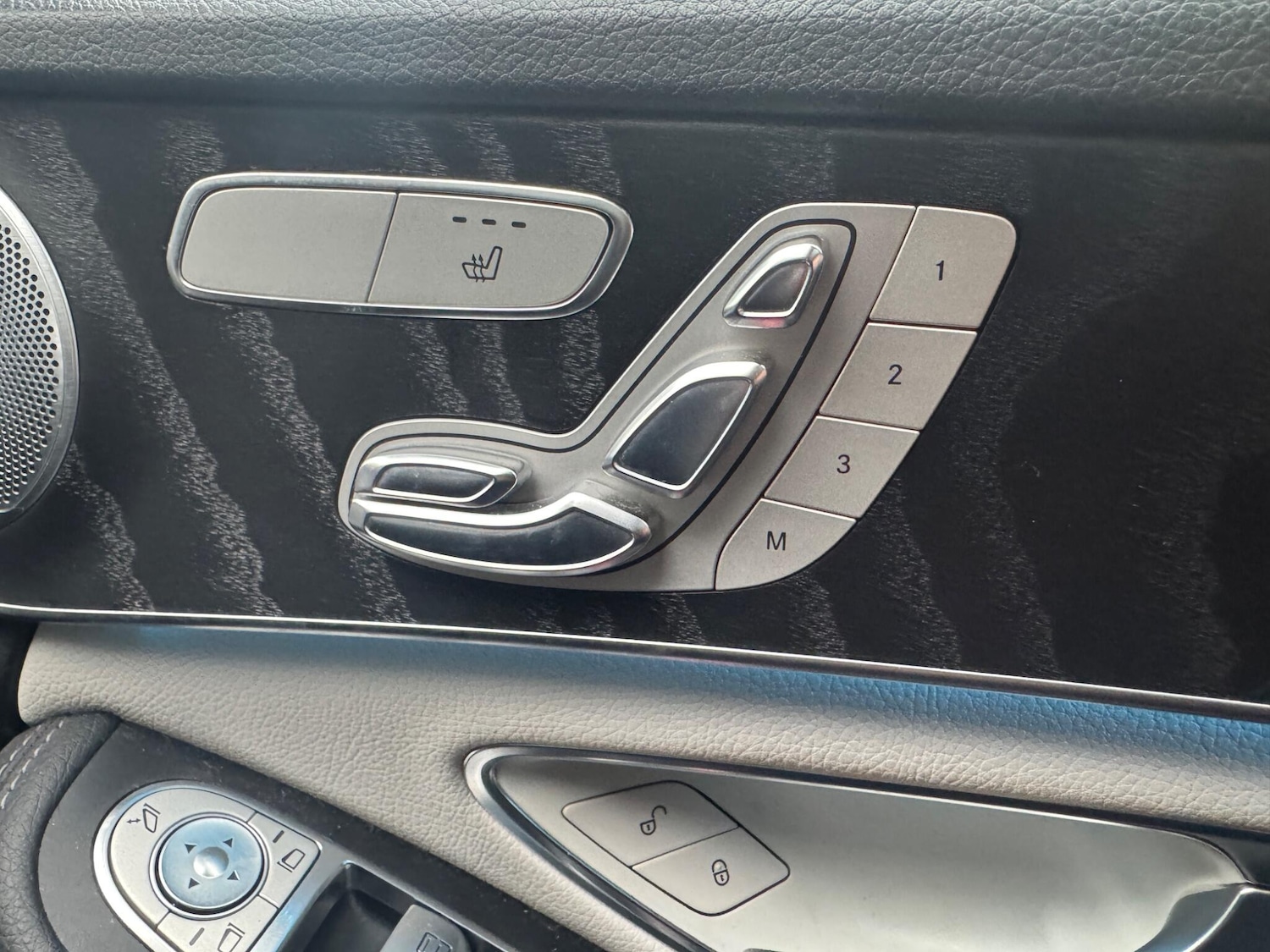 Used Mercedes-Benz C Class 2016 for sale - 76688971: Photo 35