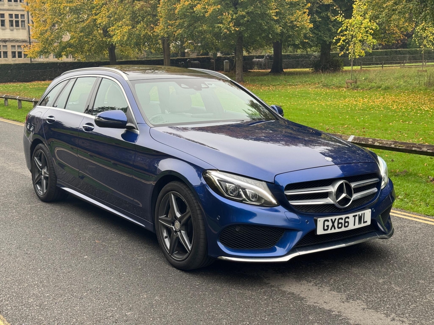 Used Mercedes-Benz C Class 2016 for sale - 76688971: Photo 6