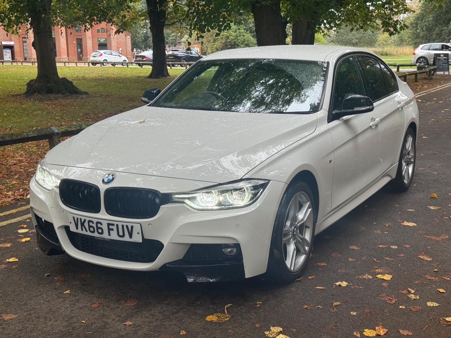 Used BMW 3 Series 2016 for sale - 76688640: Photo 9