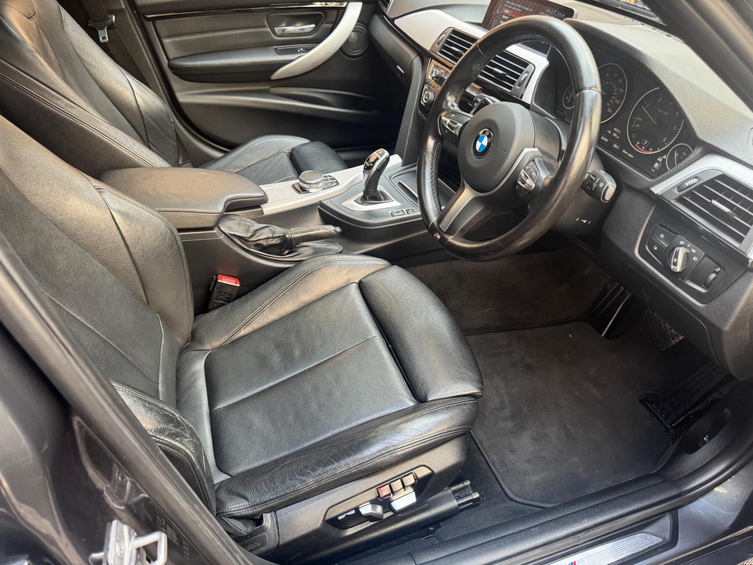 Used BMW 3 Series 2017 for sale - 76786781: Photo 13