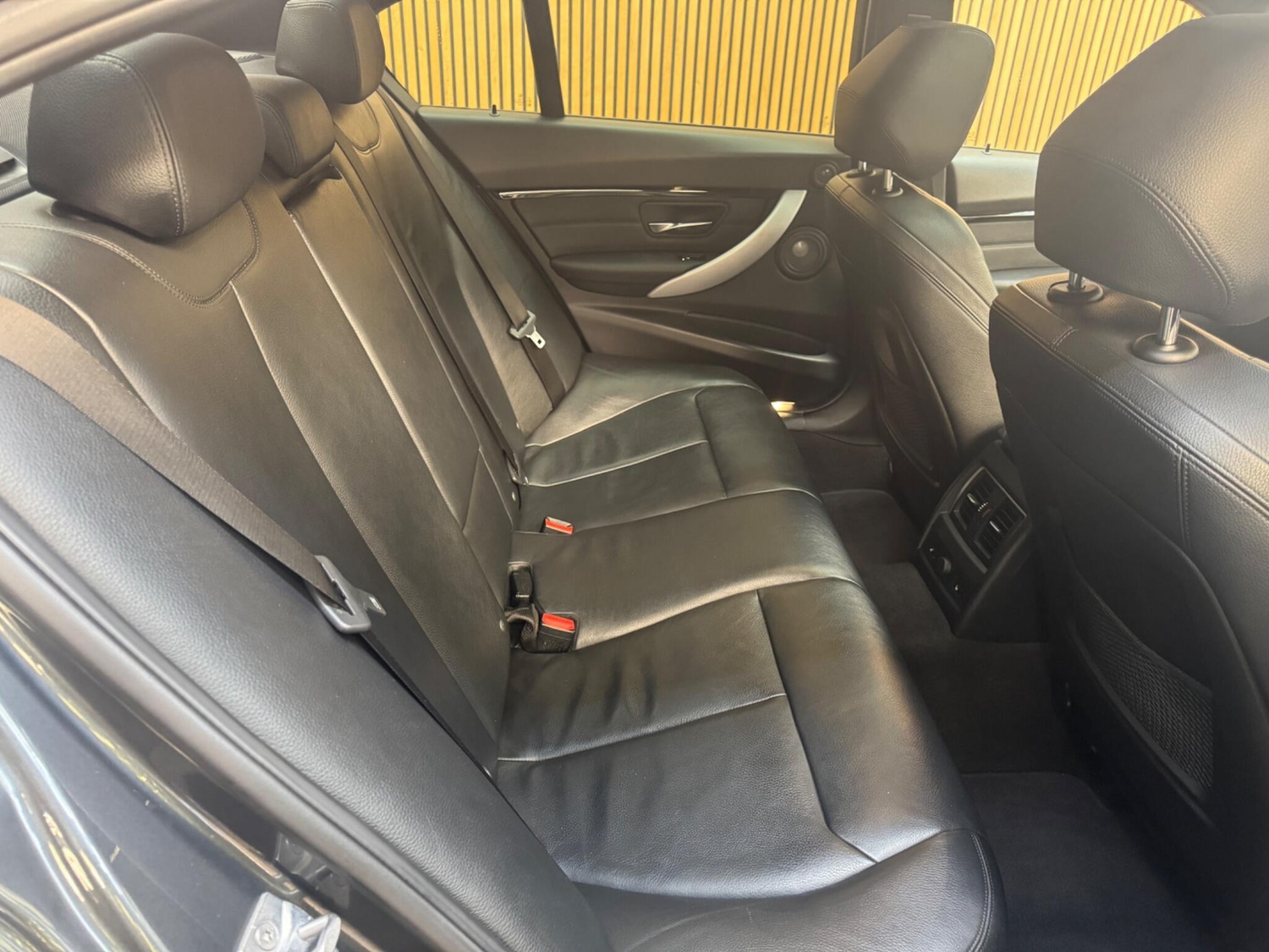 Used BMW 3 Series 2017 for sale - 76786781: Photo 16