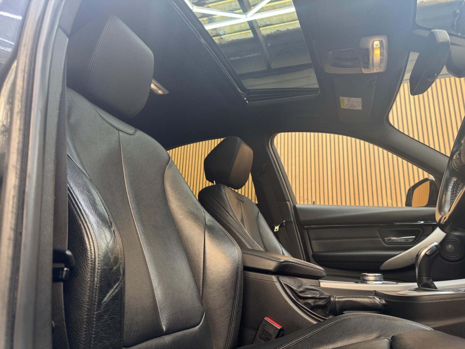 Used BMW 3 Series 2017 for sale - 76786781: Photo 19