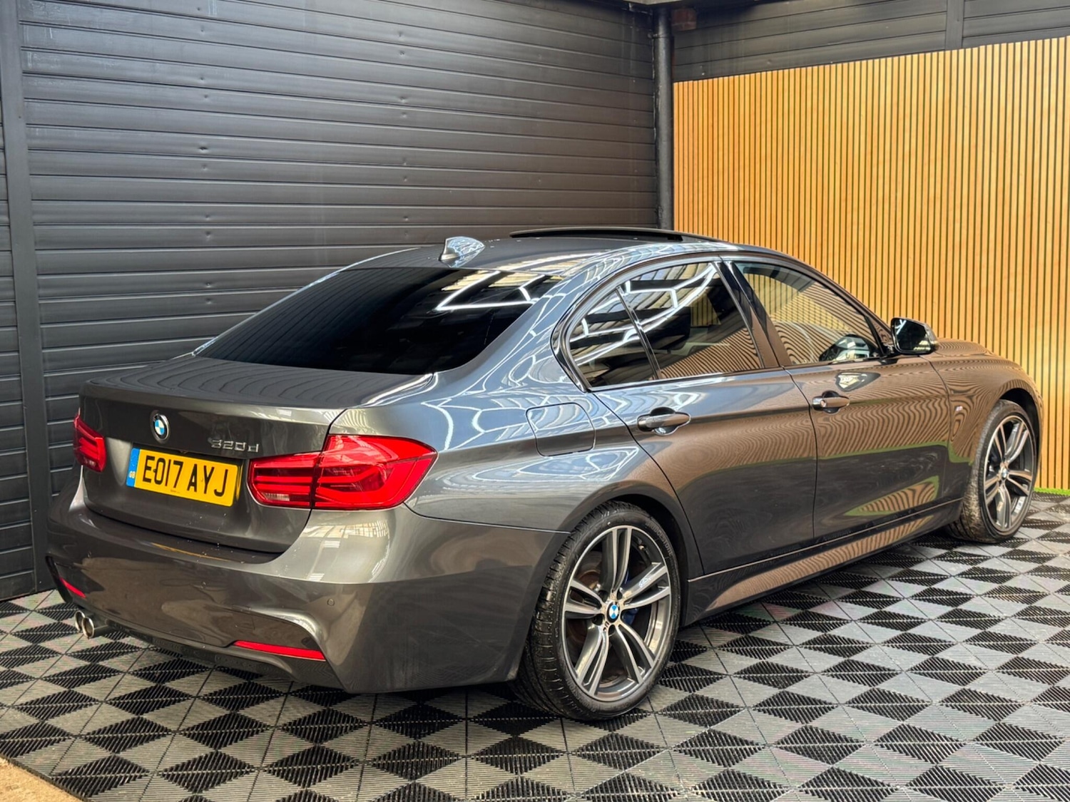 Used BMW 3 Series 2017 for sale - 76786781: Photo 29