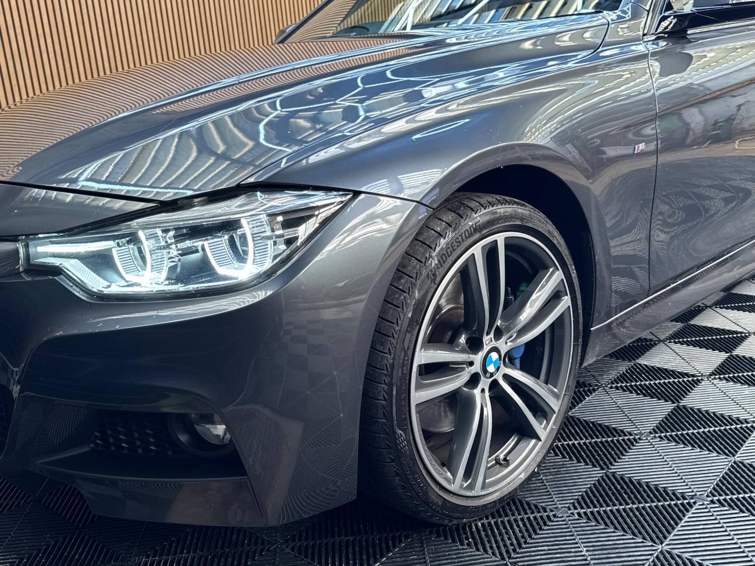 Used BMW 3 Series 2017 for sale - 76786781: Photo 45