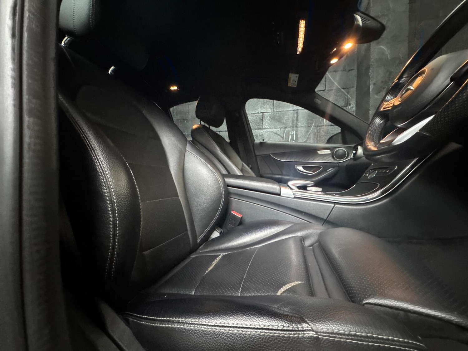 Used Mercedes-Benz C Class 2017 for sale - 77029051: Photo 23