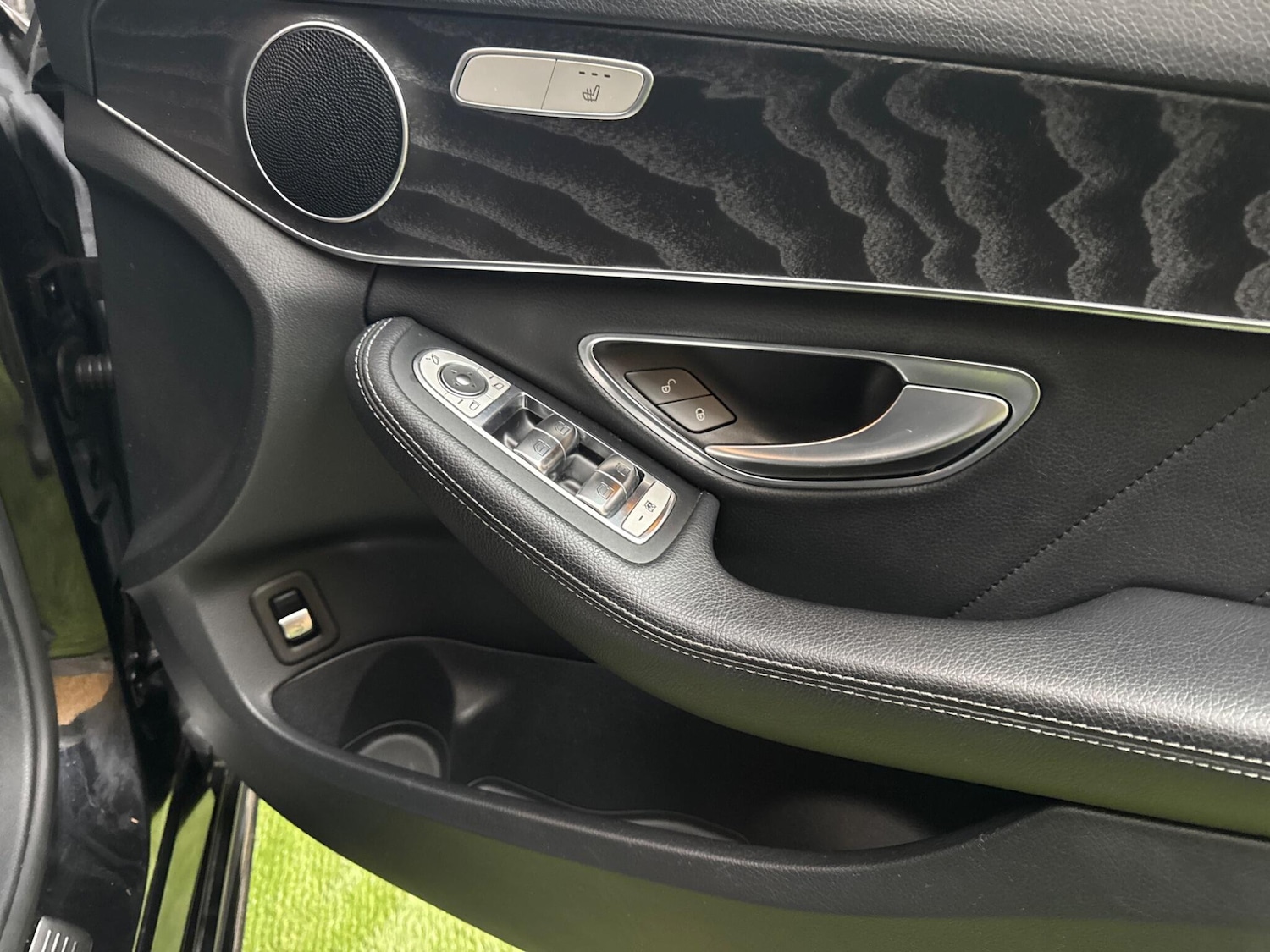 Used Mercedes-Benz C Class 2017 for sale - 77029051: Photo 25