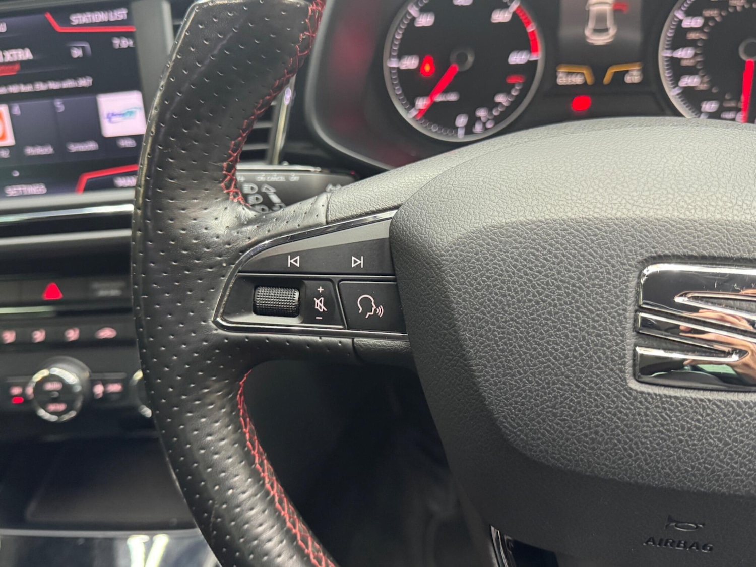 Used SEAT Leon 2018 for sale - 76839737: Photo 17