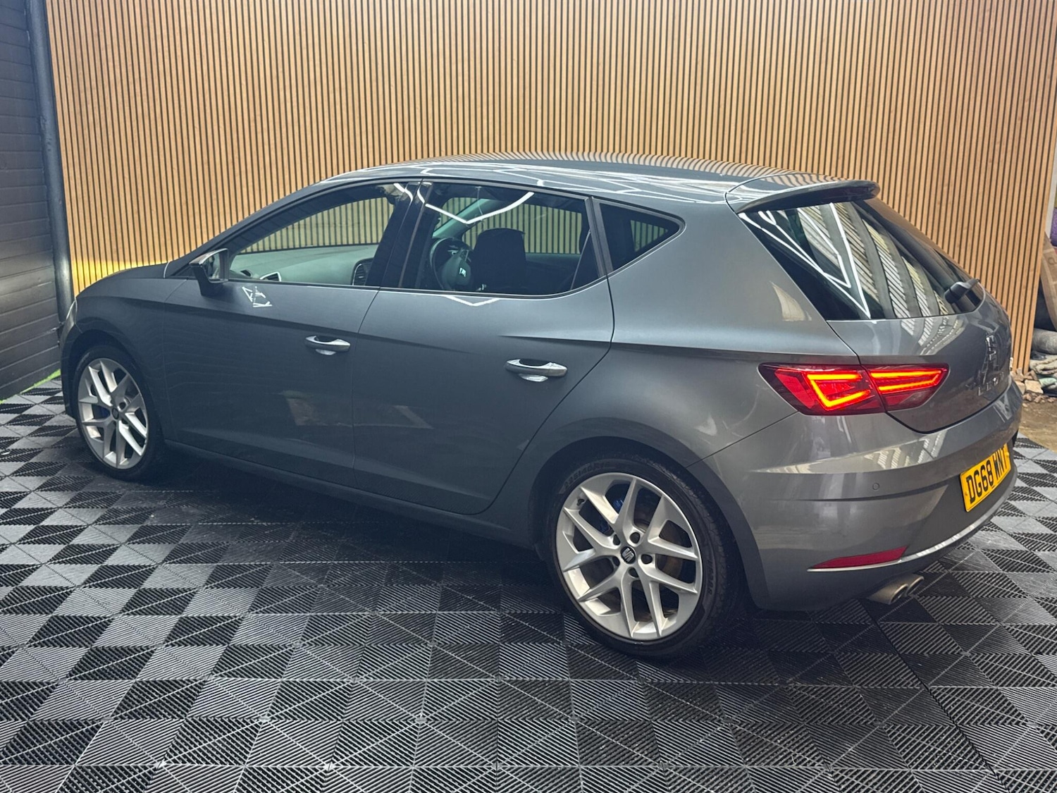 Used SEAT Leon 2018 for sale - 76839737: Photo 39