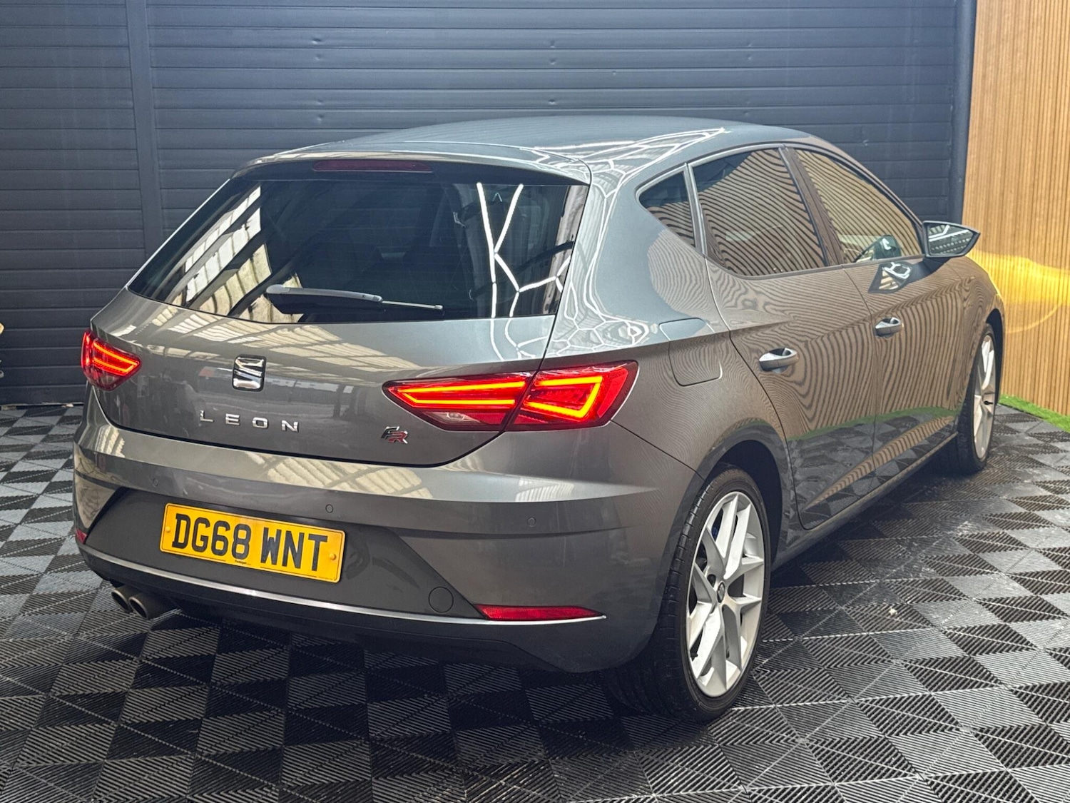 Used SEAT Leon 2018 for sale - 76839737: Photo 40
